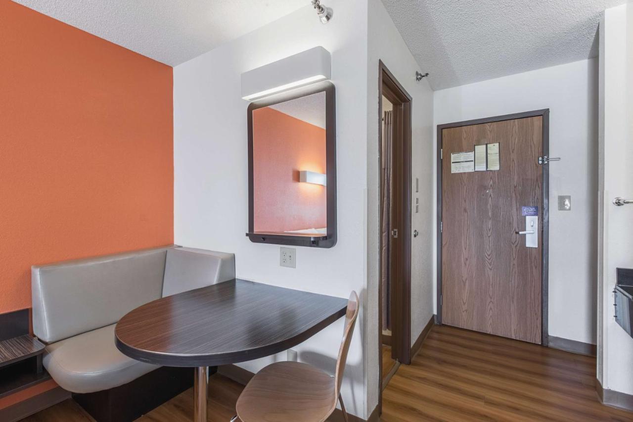 Motel 6 Omaha - Central La Vista Extérieur photo